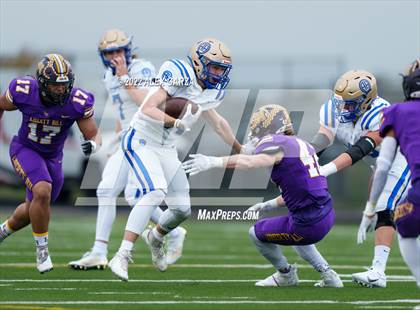 Thumbnail 3 in Alamo Heights vs. Liberty Hill (UIL 5A D2 Region 4 Semifinal) photogallery.