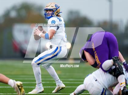 Thumbnail 2 in Alamo Heights vs. Liberty Hill (UIL 5A D2 Region 4 Semifinal) photogallery.
