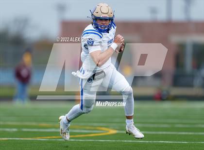Thumbnail 1 in Alamo Heights vs. Liberty Hill (UIL 5A D2 Region 4 Semifinal) photogallery.