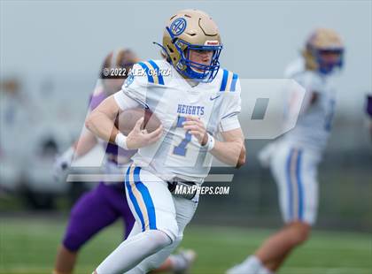 Thumbnail 3 in Alamo Heights vs. Liberty Hill (UIL 5A D2 Region 4 Semifinal) photogallery.