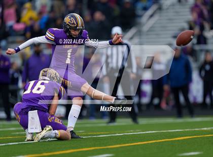 Thumbnail 1 in Alamo Heights vs. Liberty Hill (UIL 5A D2 Region 4 Semifinal) photogallery.