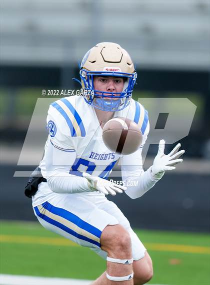 Thumbnail 2 in Alamo Heights vs. Liberty Hill (UIL 5A D2 Region 4 Semifinal) photogallery.