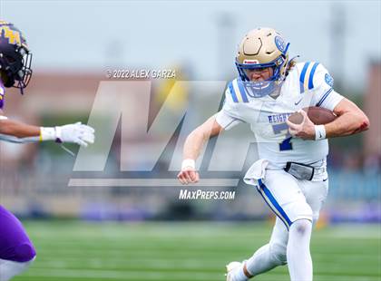 Thumbnail 3 in Alamo Heights vs. Liberty Hill (UIL 5A D2 Region 4 Semifinal) photogallery.