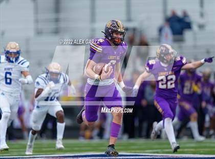 Thumbnail 3 in Alamo Heights vs. Liberty Hill (UIL 5A D2 Region 4 Semifinal) photogallery.