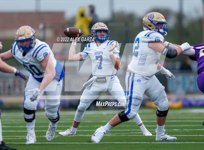 Thumbnail 3 in Alamo Heights vs. Liberty Hill (UIL 5A D2 Region 4 Semifinal) photogallery.