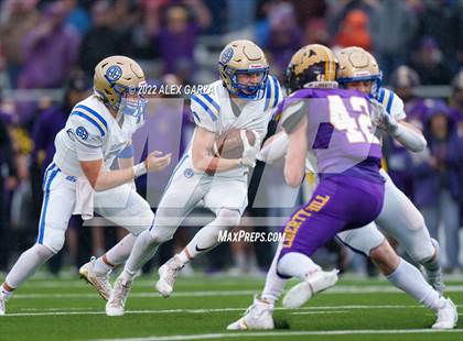 Thumbnail 1 in Alamo Heights vs. Liberty Hill (UIL 5A D2 Region 4 Semifinal) photogallery.
