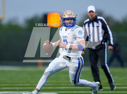 Thumbnail 3 in Alamo Heights vs. Liberty Hill (UIL 5A D2 Region 4 Semifinal) photogallery.