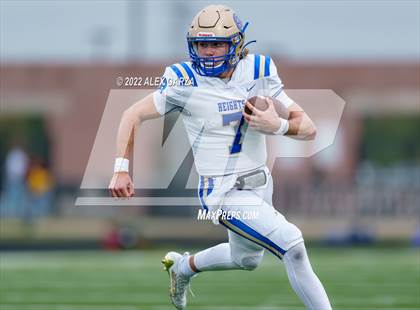 Thumbnail 2 in Alamo Heights vs. Liberty Hill (UIL 5A D2 Region 4 Semifinal) photogallery.