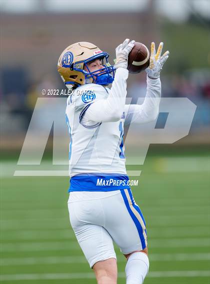 Thumbnail 1 in Alamo Heights vs. Liberty Hill (UIL 5A D2 Region 4 Semifinal) photogallery.