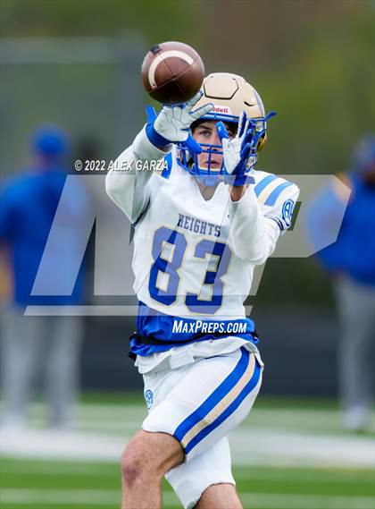 Thumbnail 1 in Alamo Heights vs. Liberty Hill (UIL 5A D2 Region 4 Semifinal) photogallery.