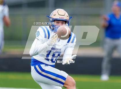 Thumbnail 3 in Alamo Heights vs. Liberty Hill (UIL 5A D2 Region 4 Semifinal) photogallery.