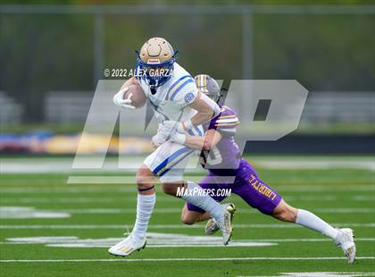 Thumbnail 2 in Alamo Heights vs. Liberty Hill (UIL 5A D2 Region 4 Semifinal) photogallery.