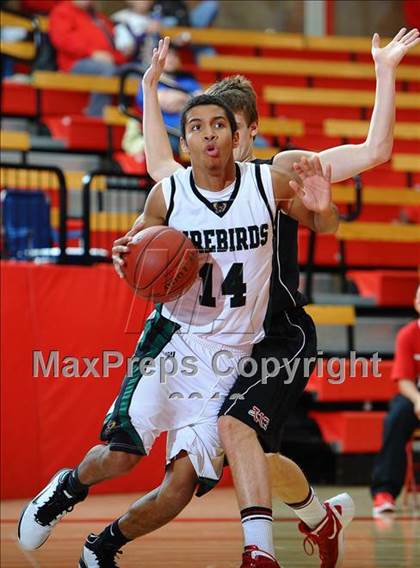 Thumbnail 2 in Lawrence Free State vs. Blue Valley West photogallery.