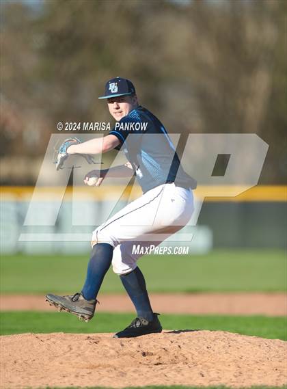 Thumbnail 1 in Bishop Grimes vs Syracuse photogallery.