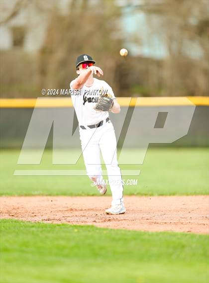 Thumbnail 1 in Bishop Grimes vs Syracuse photogallery.