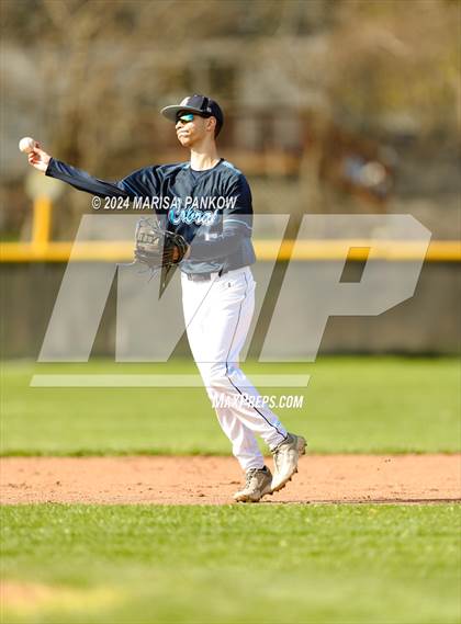 Thumbnail 1 in Bishop Grimes vs Syracuse photogallery.