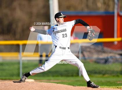 Thumbnail 3 in Bishop Grimes vs Syracuse photogallery.