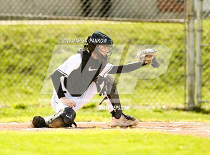 Thumbnail 2 in Bishop Grimes vs Syracuse photogallery.