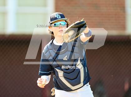 Thumbnail 2 in Bishop Grimes vs Syracuse photogallery.