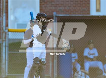 Thumbnail 3 in Bishop Grimes vs Syracuse photogallery.