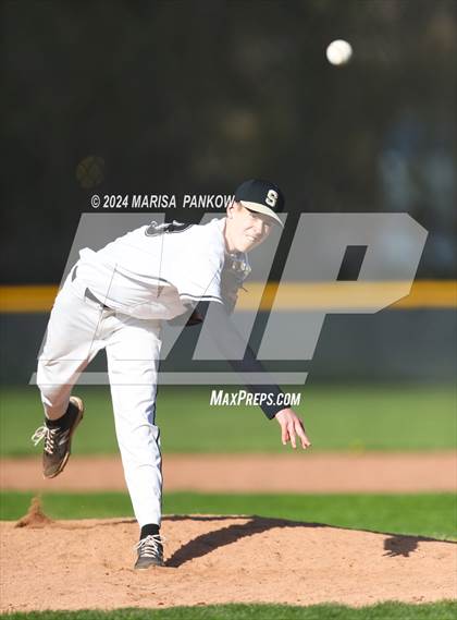 Thumbnail 2 in Bishop Grimes vs Syracuse photogallery.