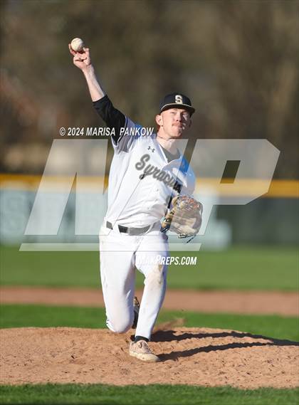 Thumbnail 1 in Bishop Grimes vs Syracuse photogallery.