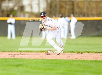 Thumbnail 2 in Bishop Grimes vs Syracuse photogallery.