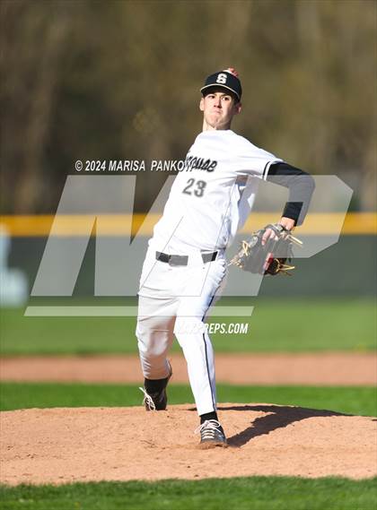 Thumbnail 1 in Bishop Grimes vs Syracuse photogallery.