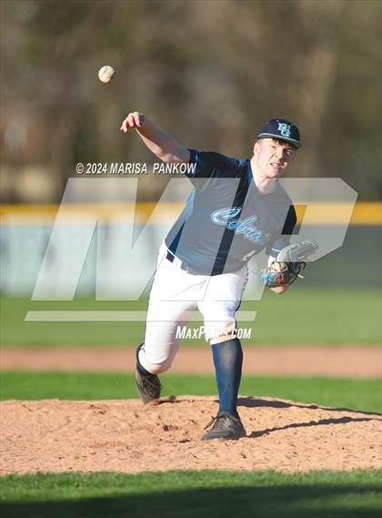 Thumbnail 2 in Bishop Grimes vs Syracuse photogallery.