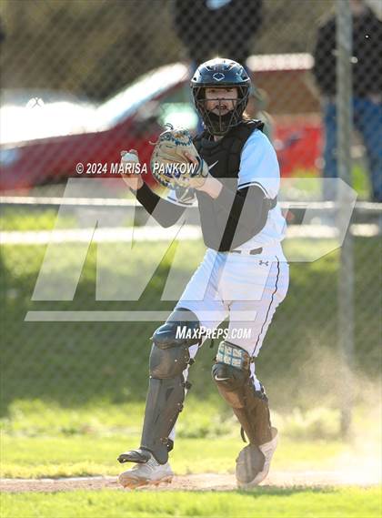 Thumbnail 3 in Bishop Grimes vs Syracuse photogallery.