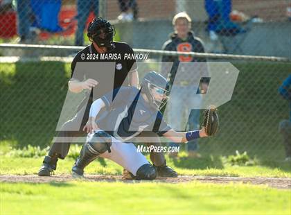 Thumbnail 3 in Bishop Grimes vs Syracuse photogallery.
