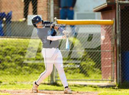 Thumbnail 2 in Bishop Grimes vs Syracuse photogallery.