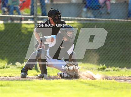 Thumbnail 2 in Bishop Grimes vs Syracuse photogallery.
