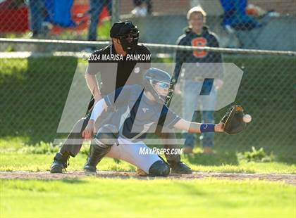 Thumbnail 2 in Bishop Grimes vs Syracuse photogallery.