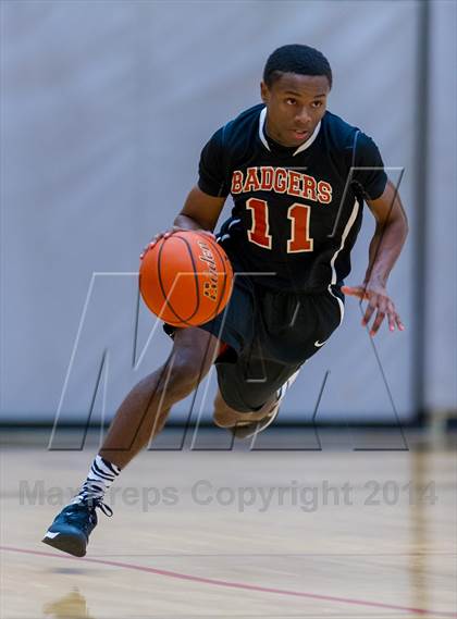 Thumbnail 2 in Blanco vs. Karnes City (UIL 2A Bi-District Playoff) photogallery.