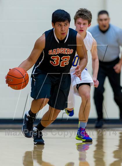 Thumbnail 2 in Blanco vs. Karnes City (UIL 2A Bi-District Playoff) photogallery.
