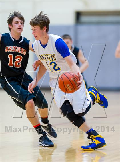 Thumbnail 1 in Blanco vs. Karnes City (UIL 2A Bi-District Playoff) photogallery.