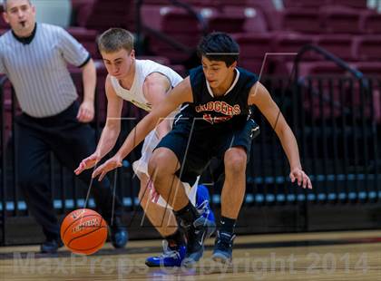 Thumbnail 3 in Blanco vs. Karnes City (UIL 2A Bi-District Playoff) photogallery.