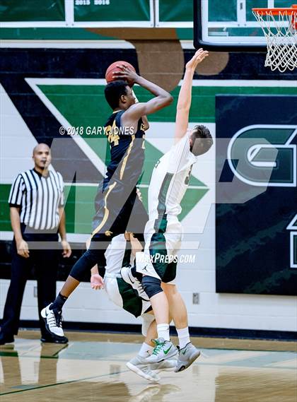 Thumbnail 3 in Del Oro @ Granite Bay photogallery.
