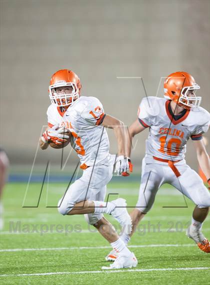 Thumbnail 2 in Celina vs. Melissa photogallery.