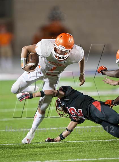 Thumbnail 3 in Celina vs. Melissa photogallery.