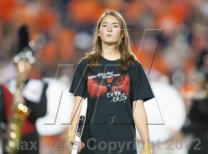 Thumbnail 3 in Celina vs. Melissa photogallery.