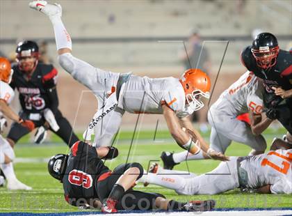 Thumbnail 2 in Celina vs. Melissa photogallery.