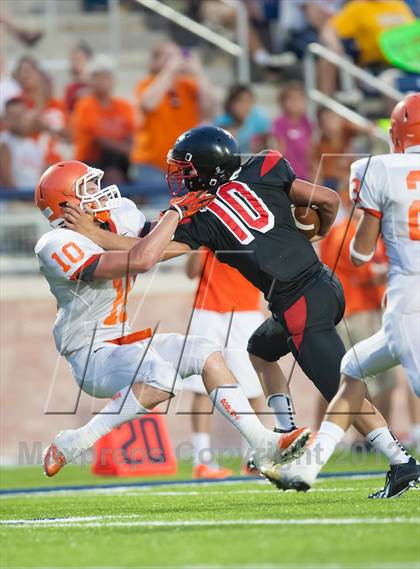 Thumbnail 3 in Celina vs. Melissa photogallery.