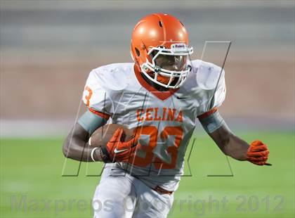 Thumbnail 1 in Celina vs. Melissa photogallery.