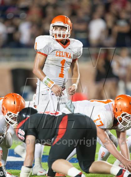 Thumbnail 3 in Celina vs. Melissa photogallery.
