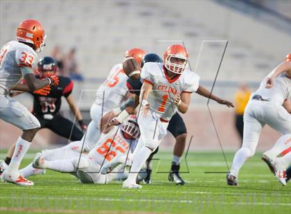 Thumbnail 3 in Celina vs. Melissa photogallery.
