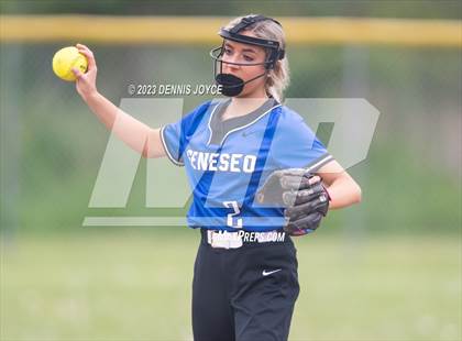 Thumbnail 3 in Geneseo @ Williamson photogallery.