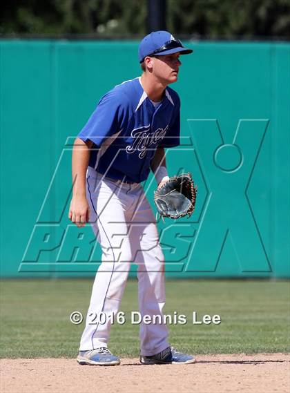 Thumbnail 2 in Analy vs. Acalanes (CIF NCS D3 Final) photogallery.