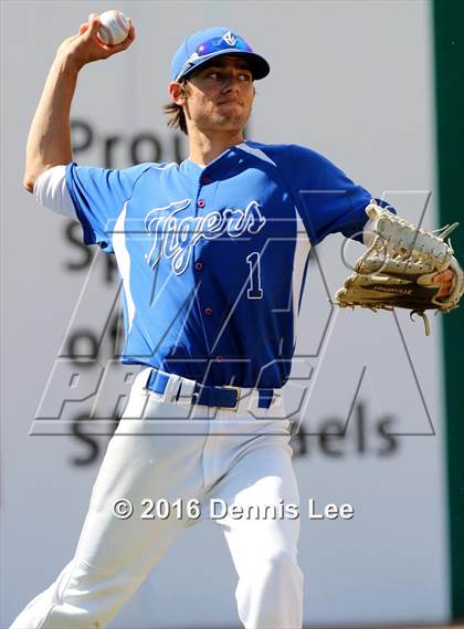 Thumbnail 1 in Analy vs. Acalanes (CIF NCS D3 Final) photogallery.